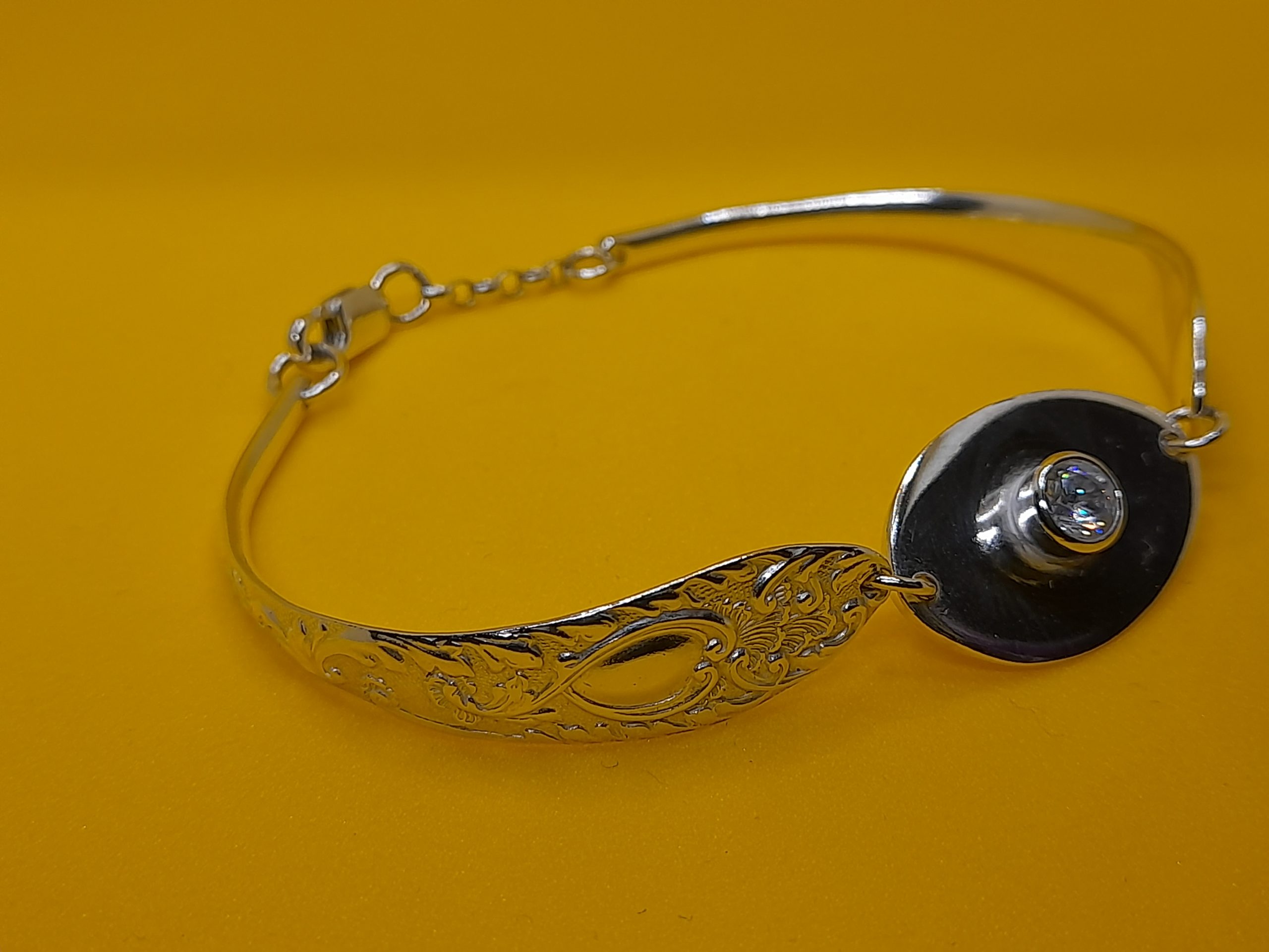 Sterling Silver Bracelet with Zirconia Gemstone - Image 2