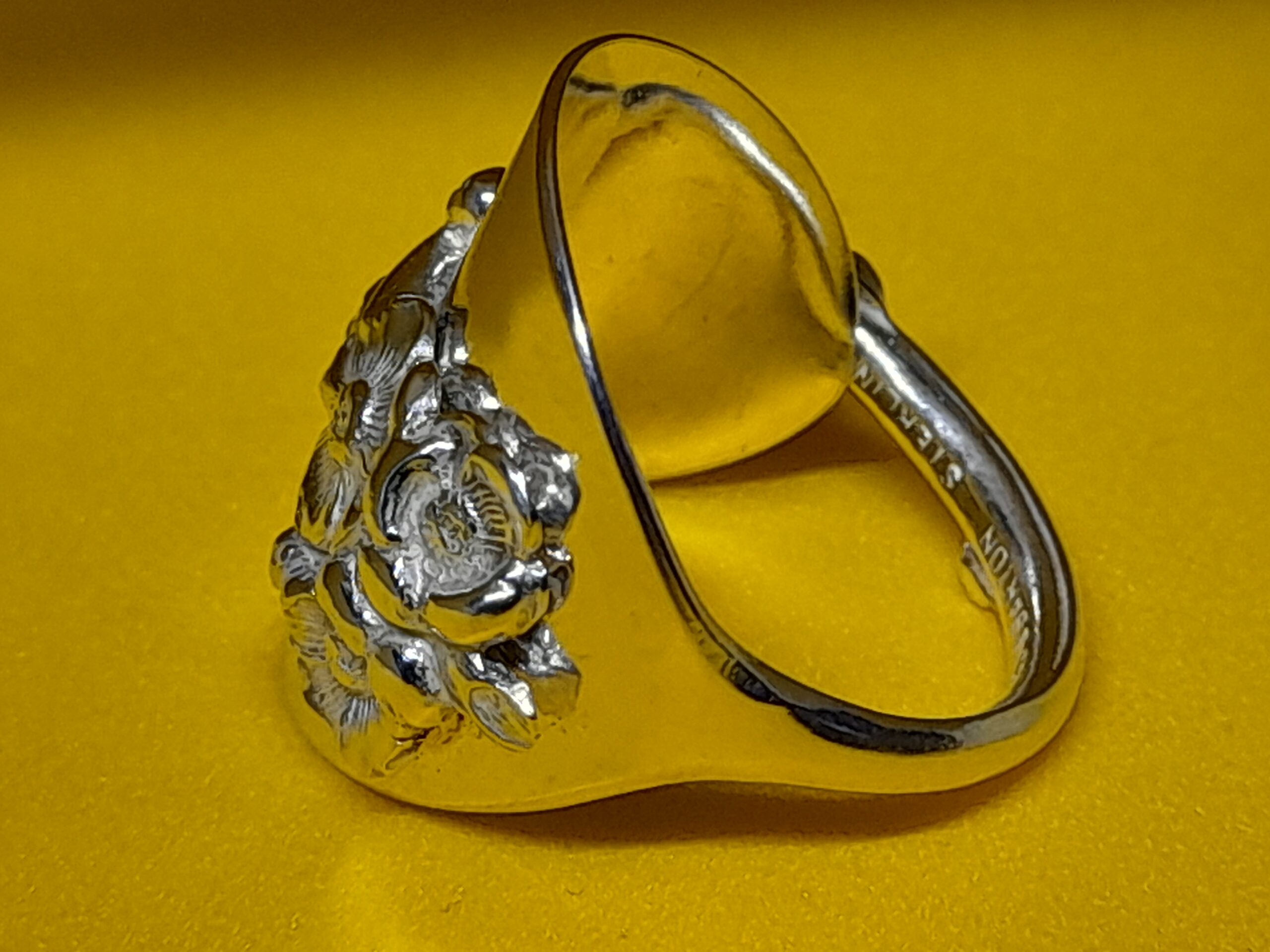 Floral handle Tea spoon Ring, from a Reed & Barton spoon - Image 4