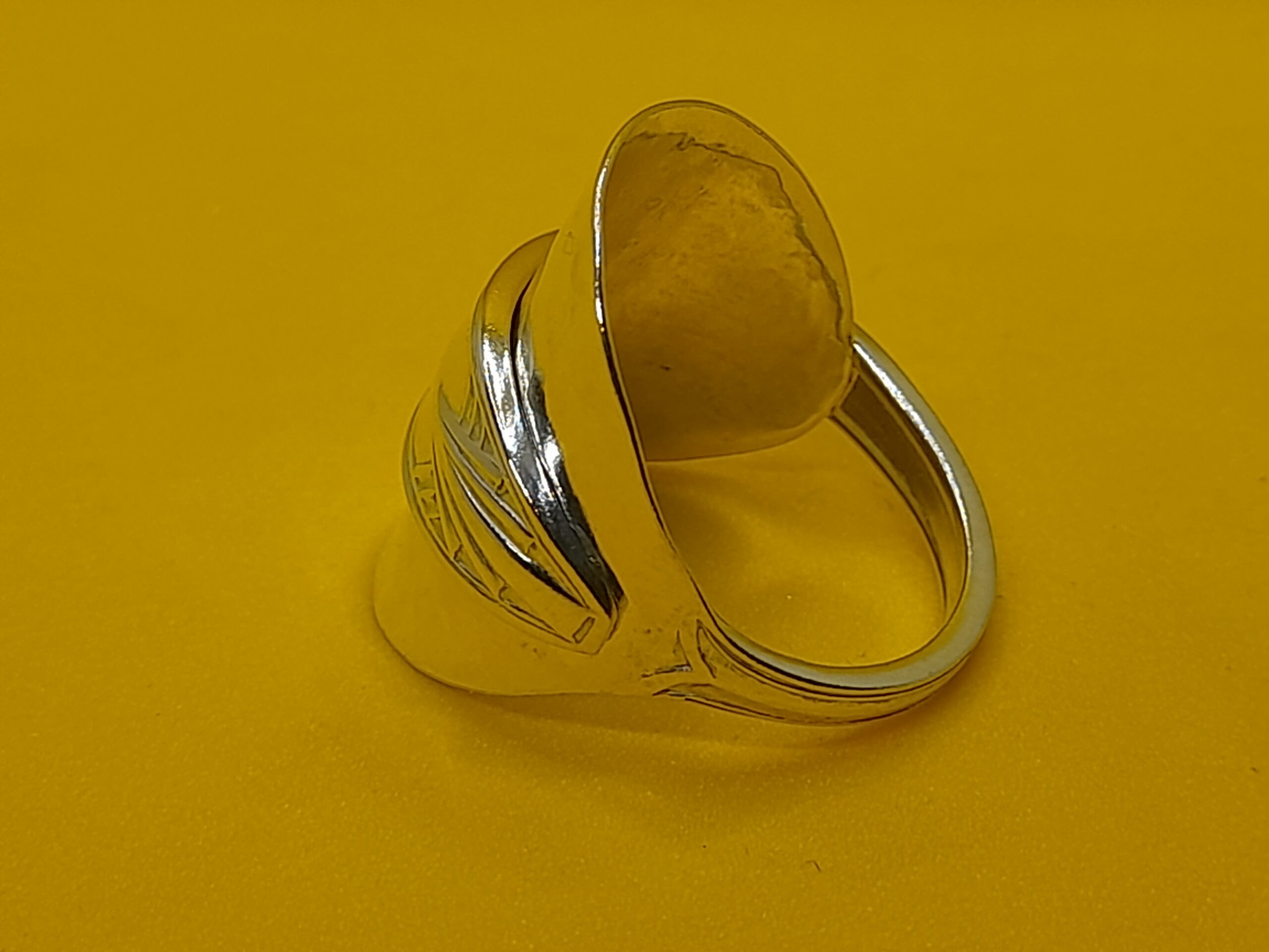 Silver Art Deco Spoon Ring - Image 2