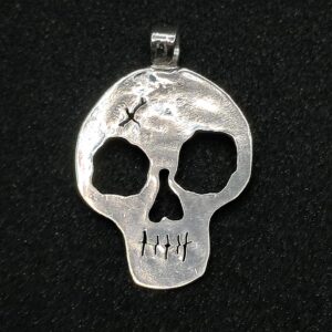 Flat Skull pendant
