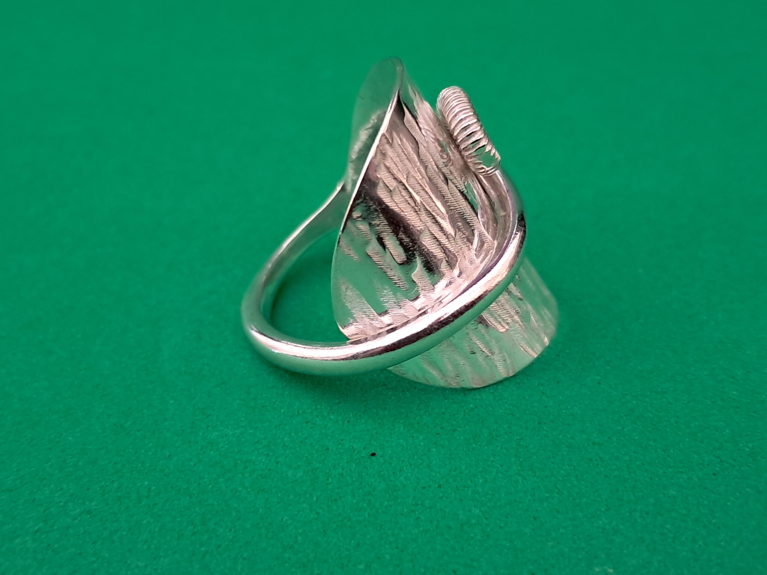 Coffee Spoon Ring with Curled Handle and Textured Bowl - Image 4