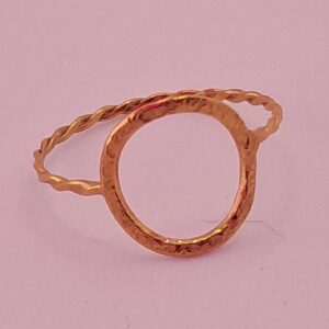 Open Circle Twisted Rings
