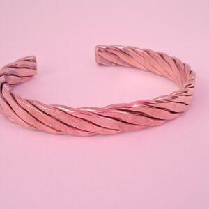 Substantial Flatten Twist Bracelet