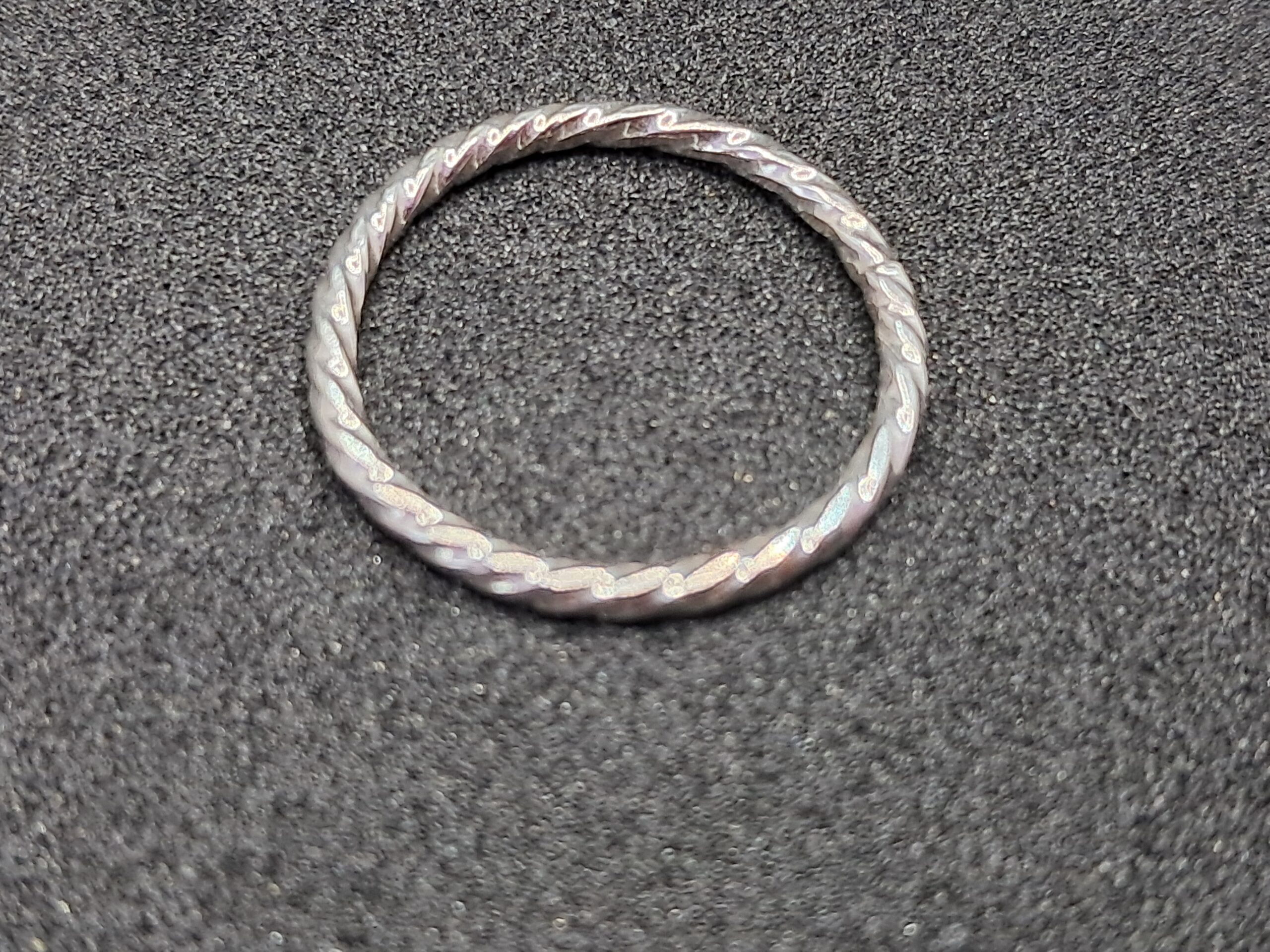 Twist Sterling Silver Ring - Image 2