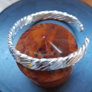 Substantial Flatten Twist Bracelet - Silver